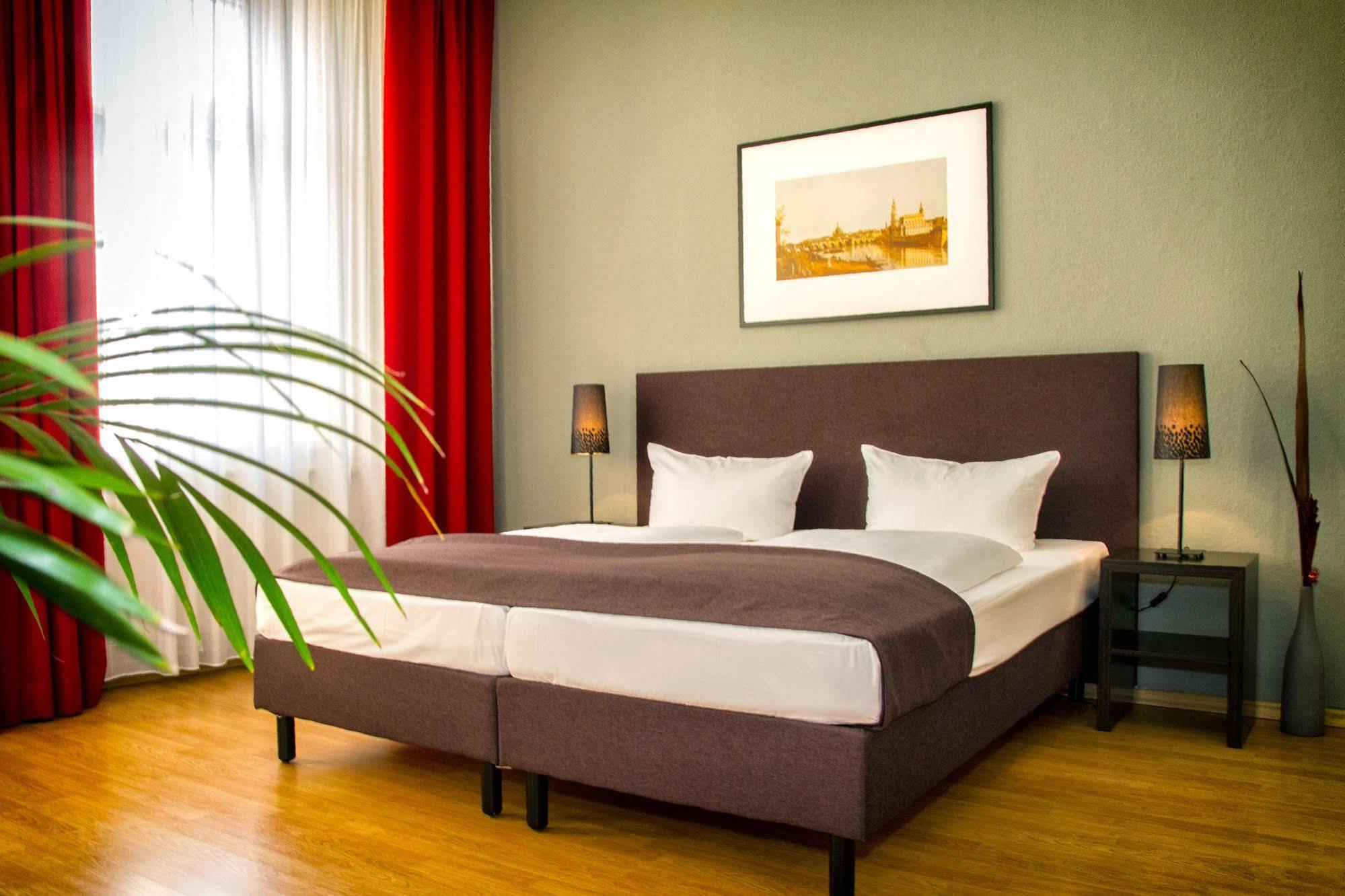 Aparthotel Am Zwinger Δρέσδη Εξωτερικό φωτογραφία